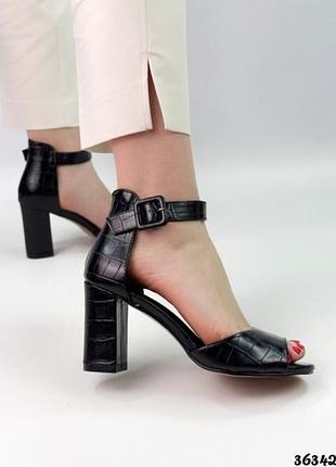 Босоножки на каблуках босоножки