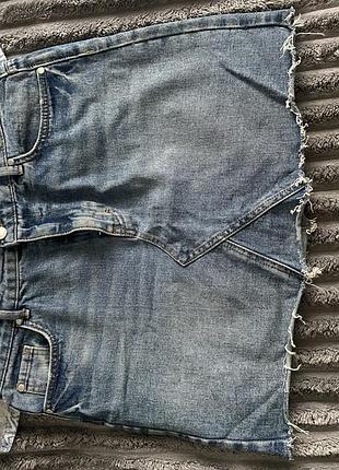 Стильна джинсова спідниця дешево