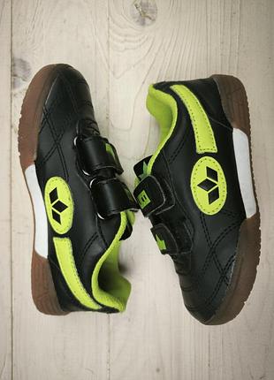 Футзалки бампи lico німеччина, розмір 26 (устілка 16,5 см) стан відмінний