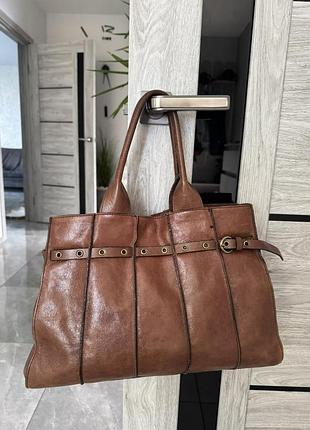 Шкіряна сумка coccinelle.