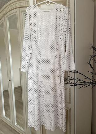 Плаття в горох