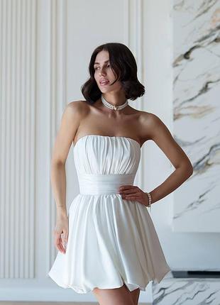 Корсетна сукня з королівського атласу — неймовірна новинка сезону ✨