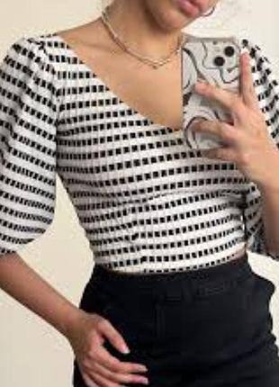 Укорочена блуза zara l