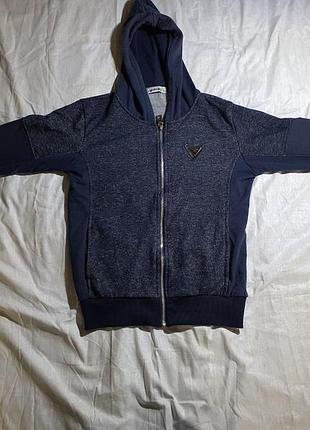 Спортивная одежда