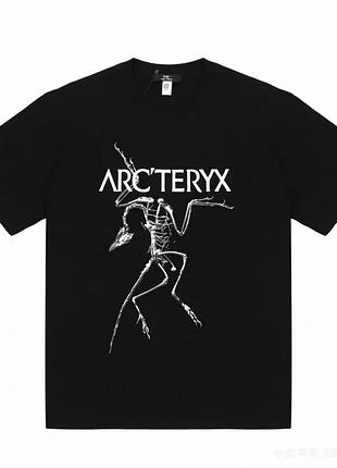 Футболка arcteryx