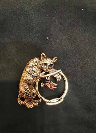 Нова брошка кіт з рибкою