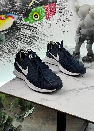 Кроссовки nike