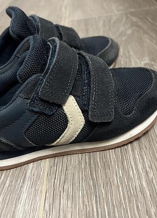 Продам кроссовки для мальчика next