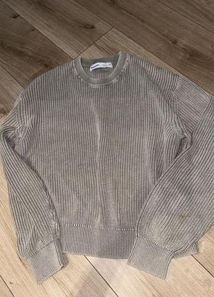 Білий светр bershka