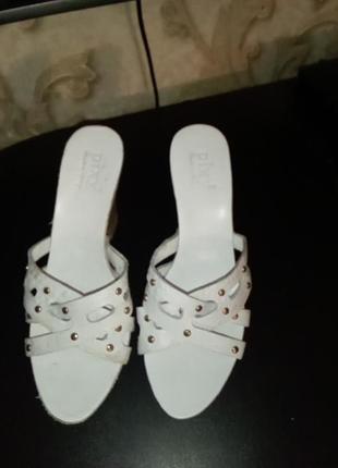 Летние шлепанцы