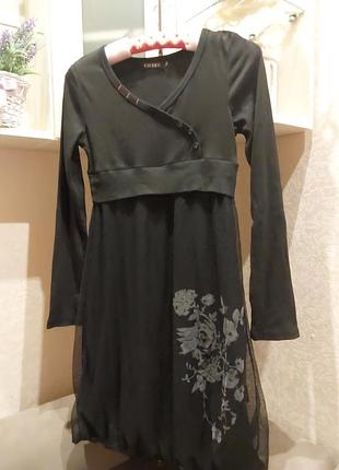 Черное платье с.м в рубчик,фатин