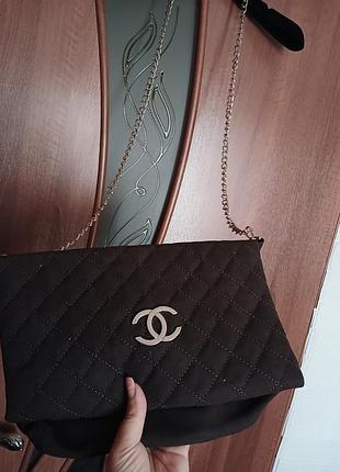 Срочно дизайнерская редкая шикарная через плечо сумка на долгом лащах кроссбоди