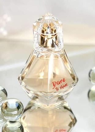 Oriflame dare to shine