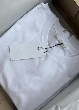 Базова футболка zara