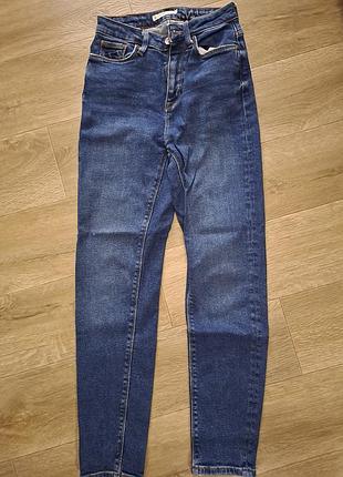 Джинсы colin's