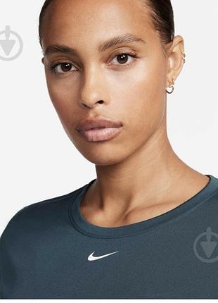 Футболка nike dd0638-328, футболка для фітнесу, жіноча футболка, xs розмір