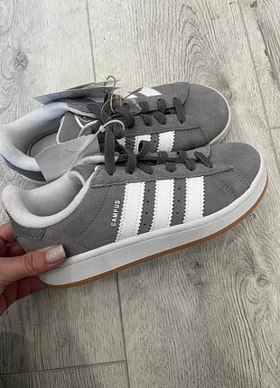 Кросівки adidas campus