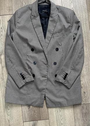 Женский пиджак stradivarius
