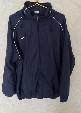Вітровка nike