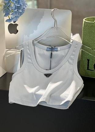 Топ prada