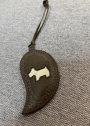 Брелок radley