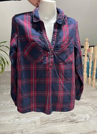 Рубашка с кружевом