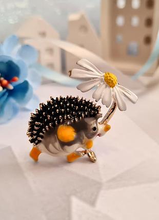 🔺🌼🦔 милая брошь "ежик с ромашкой" эмаль ёж цветок брошка
