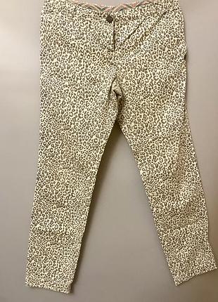 Брюки maison scotch із яскравим леопардовим принтом