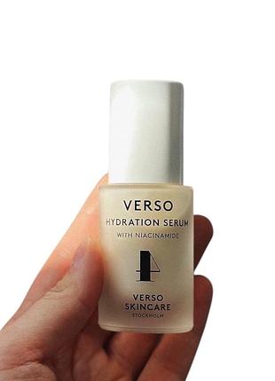 Зволожуюча сироватка  з ніацинамідом verso 4 hydration serum with niaciamide заспокійлива 30 мл
