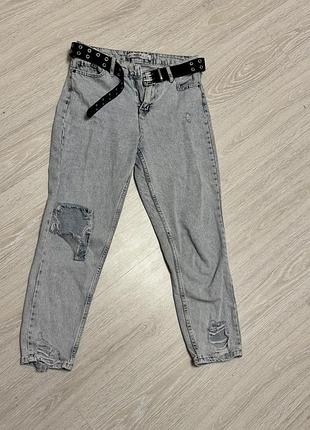 Джинси мом жіночі