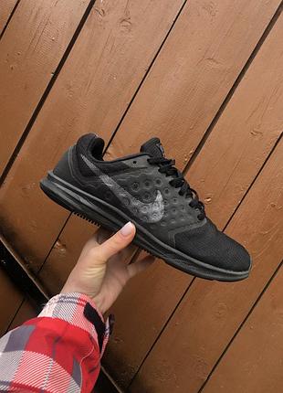 Кросівки nike