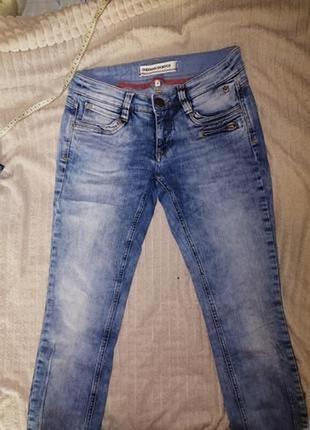 Джинси   s