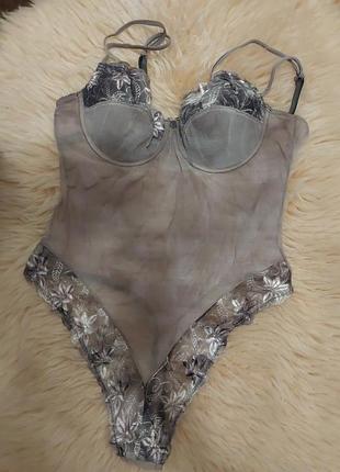 Ніжний боді з вишивкою л.хл