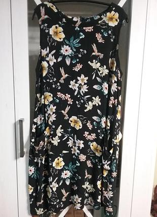 Красивое натуральное платье