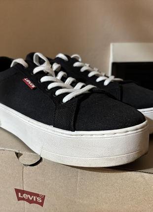 Чорні кеди levi’s