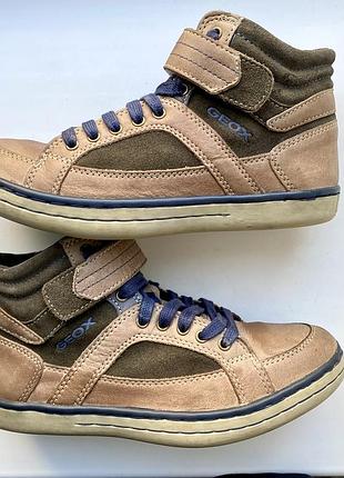 Шкіряні ботинки geox | світло-коричневі | 35 розмір | устілка 23 см | шнурки + липучка