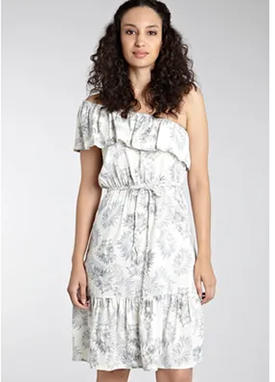 Нежное платье warehouse