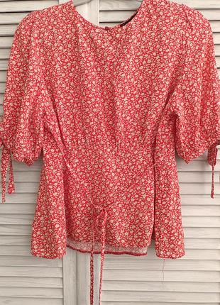 Легка кофтинка