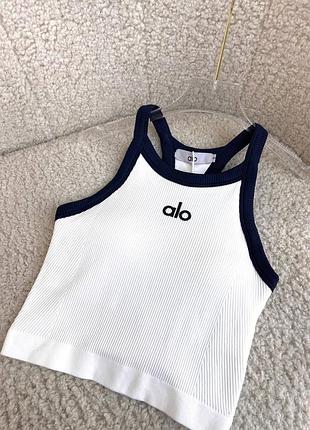 Брендова жіноча коротка майка топ