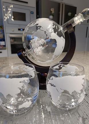 Набір графин у вигляді глобуса та чашки