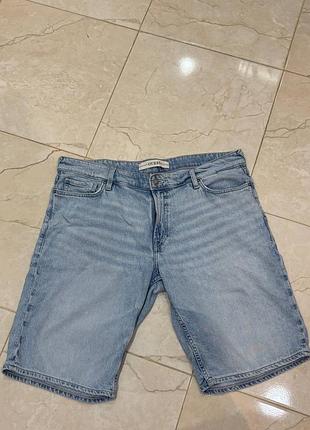 Чоловічі джинсові шорти guess. оригінал.