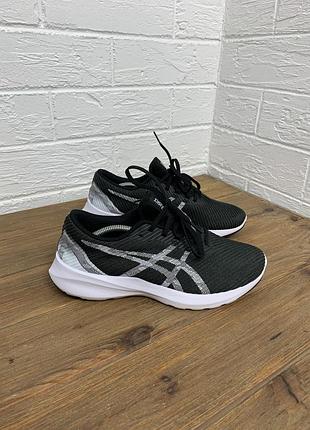 Asics кросівки 40 оригінал
