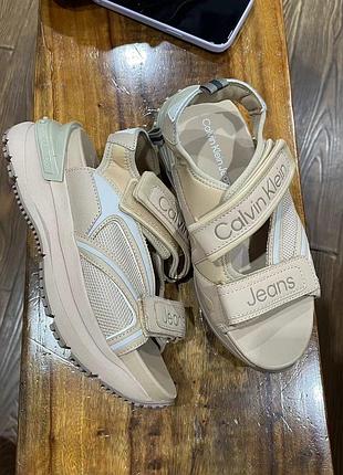 Босоніжки calvin klein босоножки