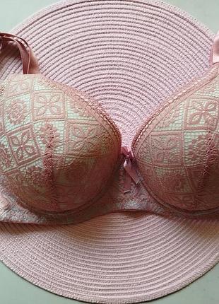 Бюстгальтер новий!!