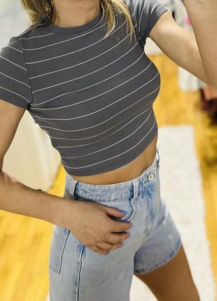 Футболка жіноча