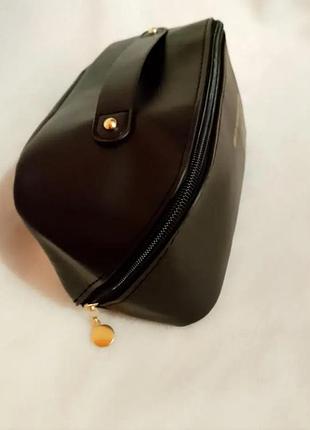 Косметичка