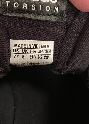 Кроссовки adidas р.38 оригинал4 фото