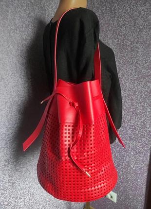 Сумка красная
