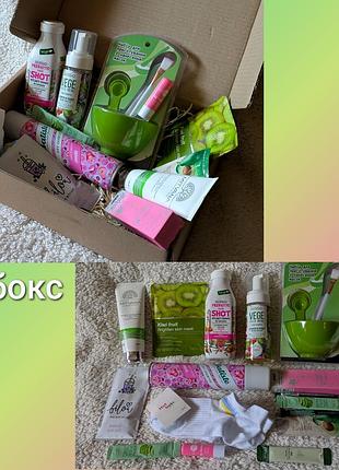 Подарочный набор косметики бьюти бокс для женщины девушки