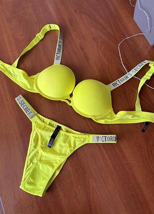 Неоново жовтий комплект спідньої білизни victoria's secret новий (не оригінал)